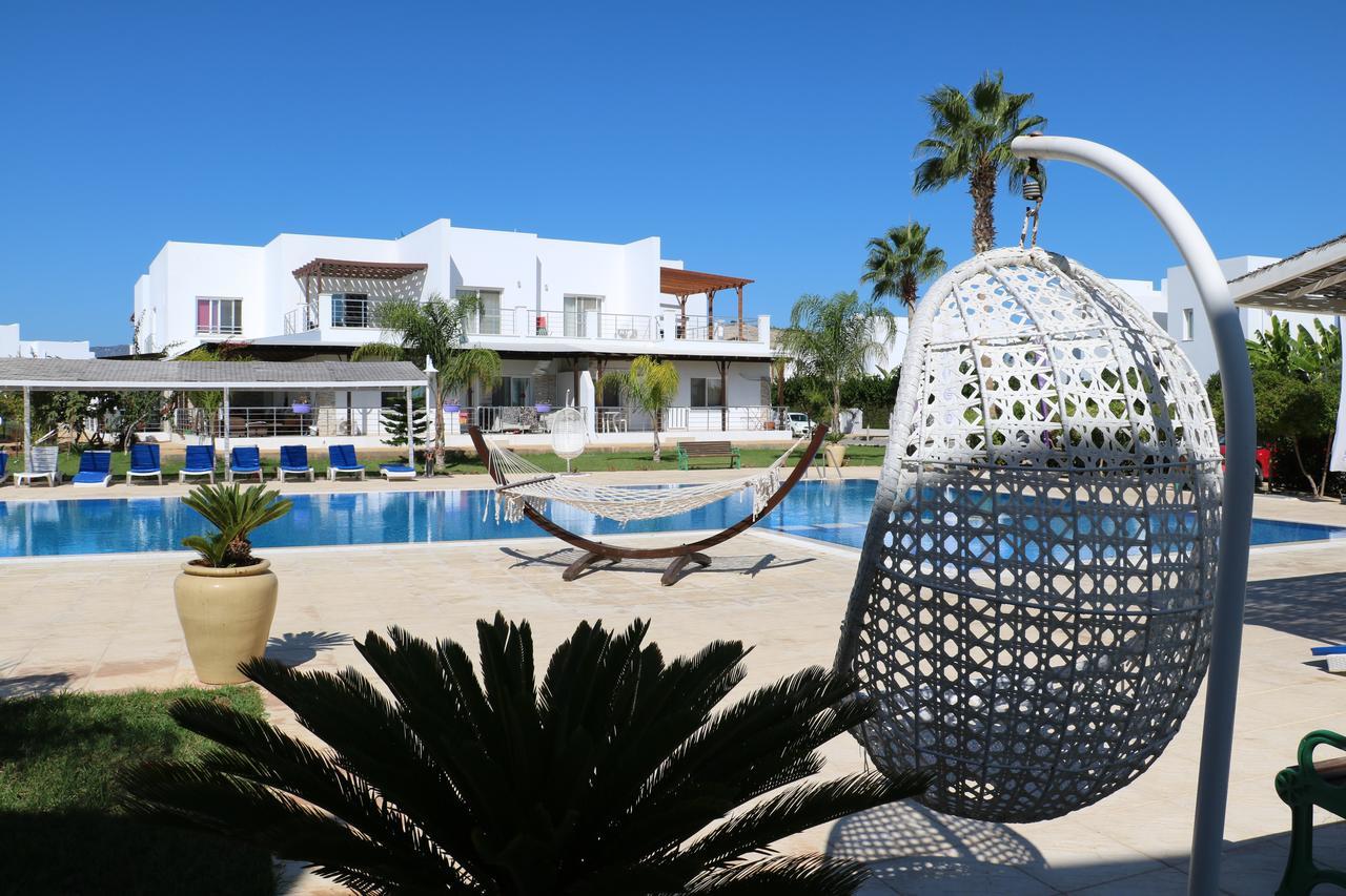 Villa 16L Gastria Esterno foto